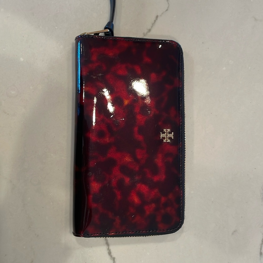 Tory Burch wallet